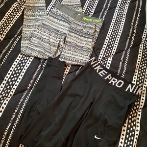 NIKE LEGGINGS